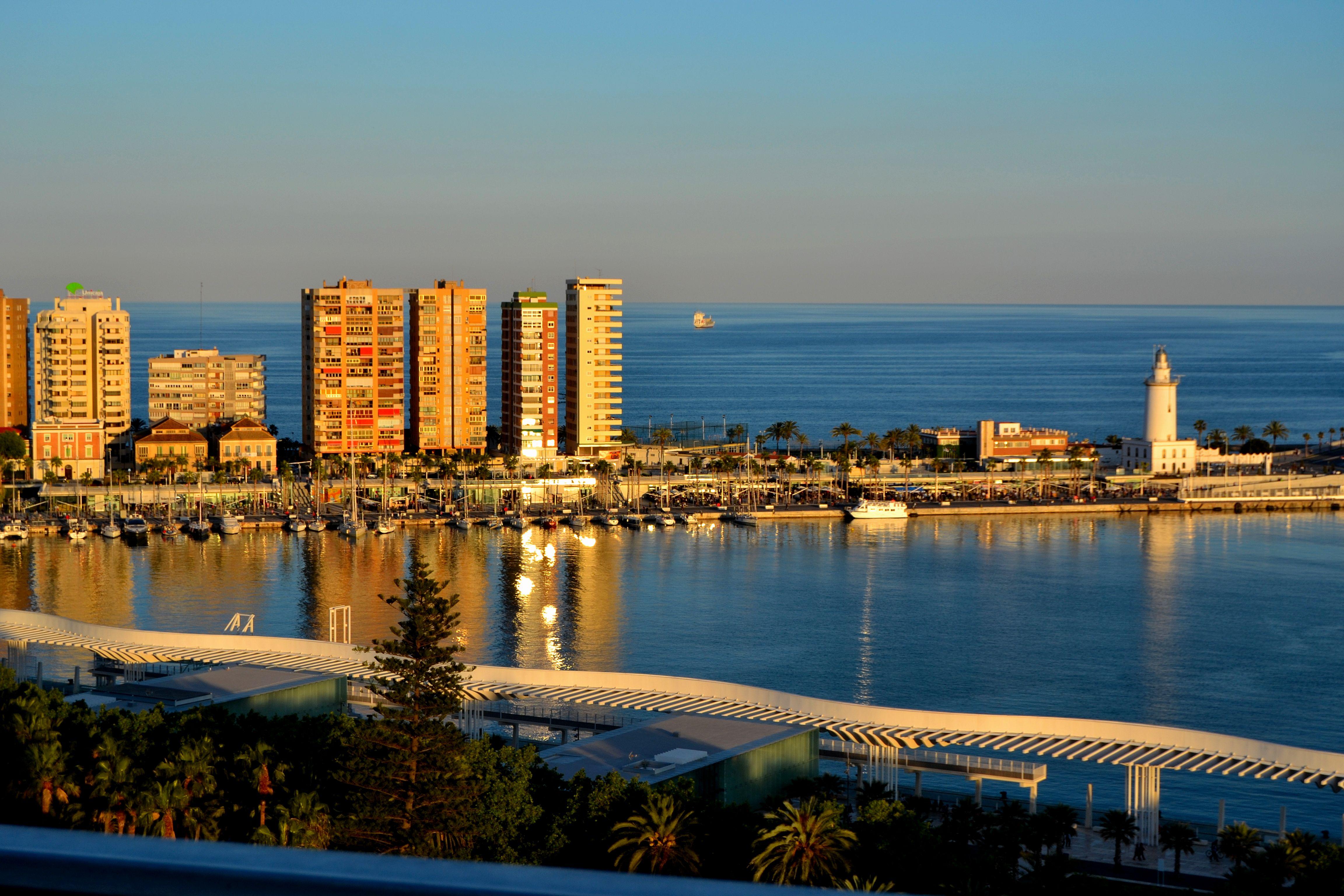 Romerito Málaga Buitenkant foto